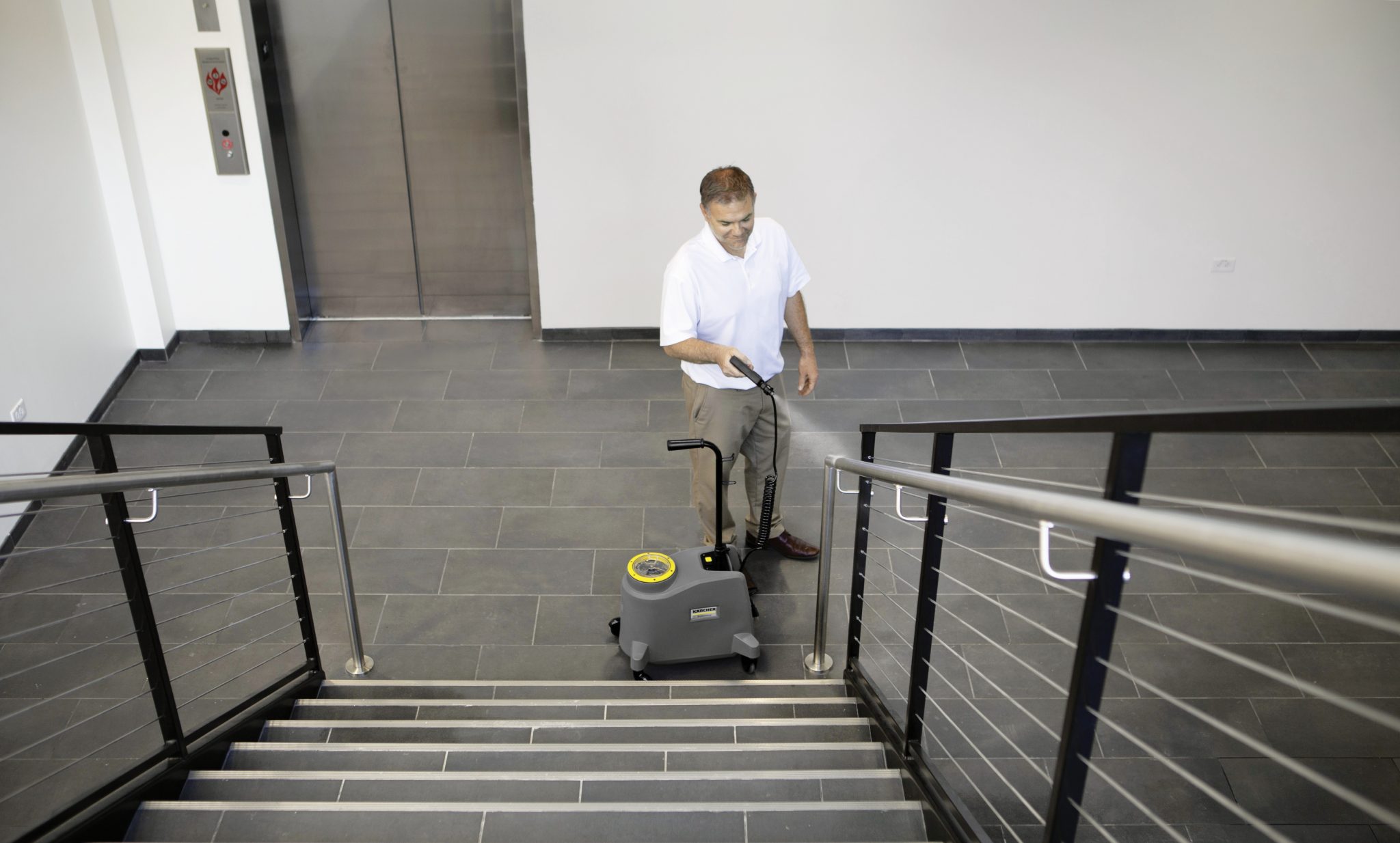 How Much Does It Cost to Clean an Office Building?